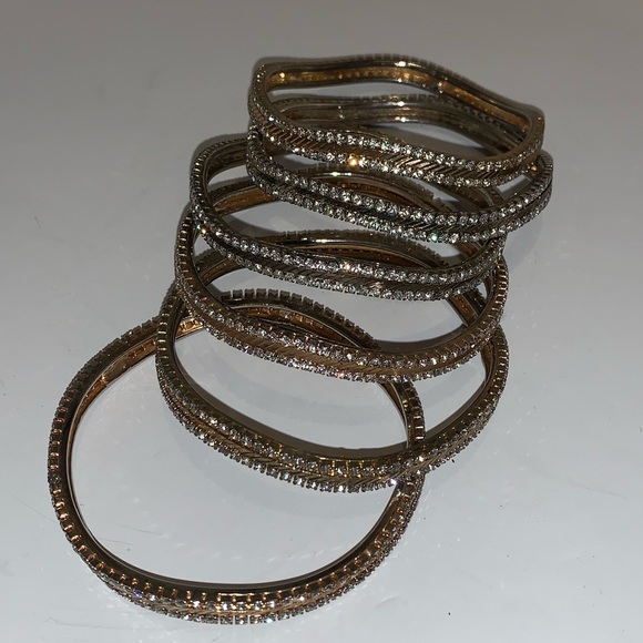 6 Silver/Gold Bangles - Picture 4 of 4